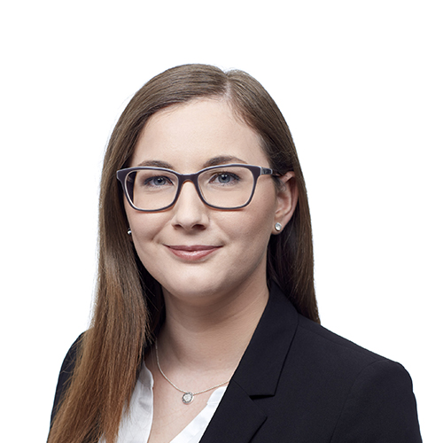 Foto von Theresa Weiss-Dorer, LL.M. (WU)